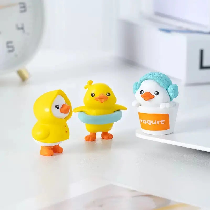 2026 Yellow Duck Desk Decor Set of 6PCS Cute Duck Car Dashboard Decorations, Rear View Mirror Ornament, Cute Cartoon Style Desk Companions Interior Accessories for Home Offices Cubicles Playful Charming Desktop Decoration
